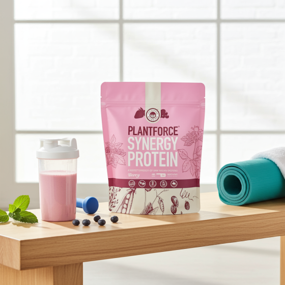 5712081105332 Plantforce Synergy Protein Berry 800 g pouch (40 servings)