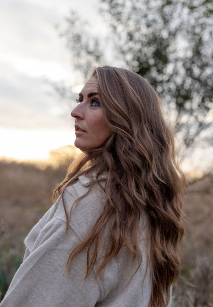 Ginger de Weert softball against cancer